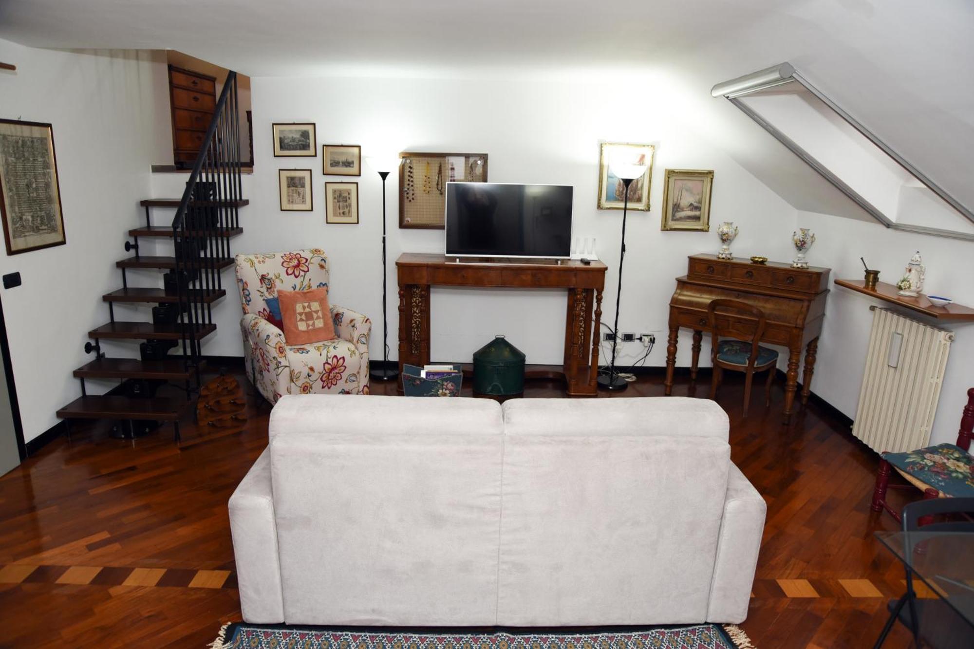 Apartamento Viale Corsica 99